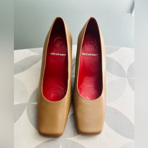 Rockport Women’s Heel Tan Camel Brown Square Toe, Size 6W, Never Worn - Picture 5 of 9